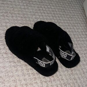 UGG Black Fluffy Slides